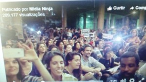 De opres... emoç... e 4