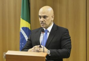 Chegamos ao primeiro mundo 1